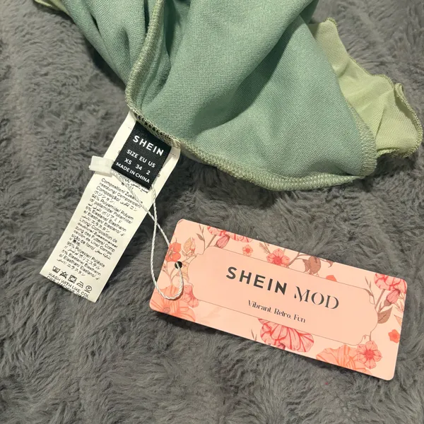 SheIn Sage Green Ruffle Midi Dress XS - Image 4