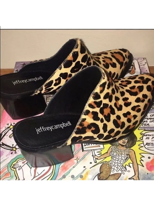JEFFREY Campbell Mules Shoe - Image 4