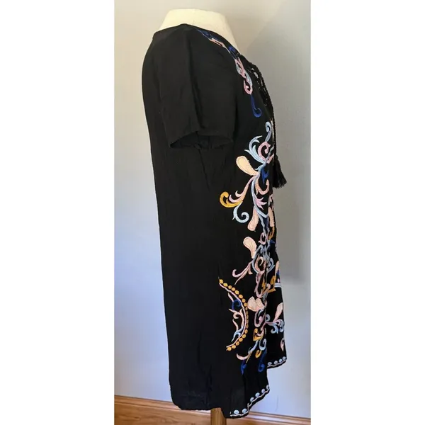 Skies Are Blue Dress Size Small Black Embroidered Shift Boho‎ Floral Feminine - Image 3
