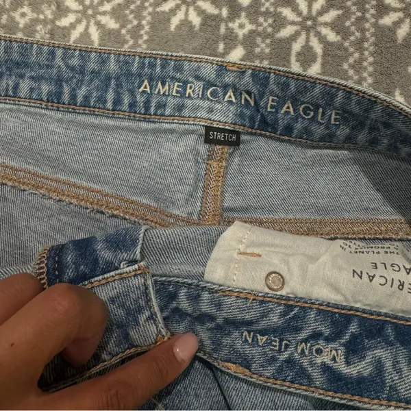 American Eagle Stretch Ripped Mom Jean High Waist 4041 Size 16 Short Streetwear‎ - Image 5