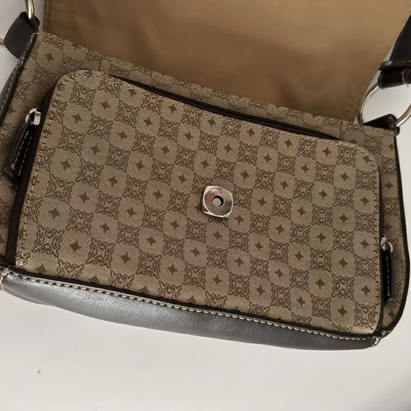 Liz Claiborne Villager Tan purse NWOT - Image 4
