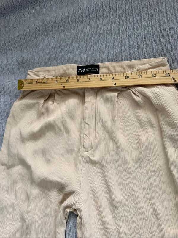 Zara Cream Pleated Wide Leg Trousers‎ - Image 3