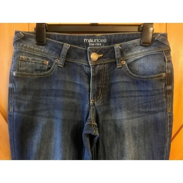 Maurices Jeans Women 2 Short Boot Cut Low Rise Dark Wash Distressed (1112) - Image 2