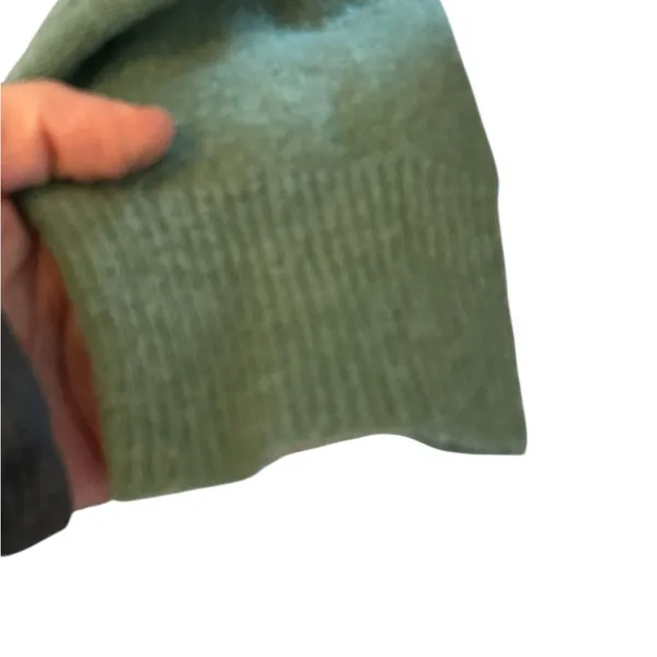 Z Supply Green Wool Sweater Large Classic Cozy - Image 5