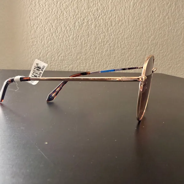 Quay Jezabell Women's Sunglasses w/ Rose Gold Frame and Brown Gradient Lens - Image 3