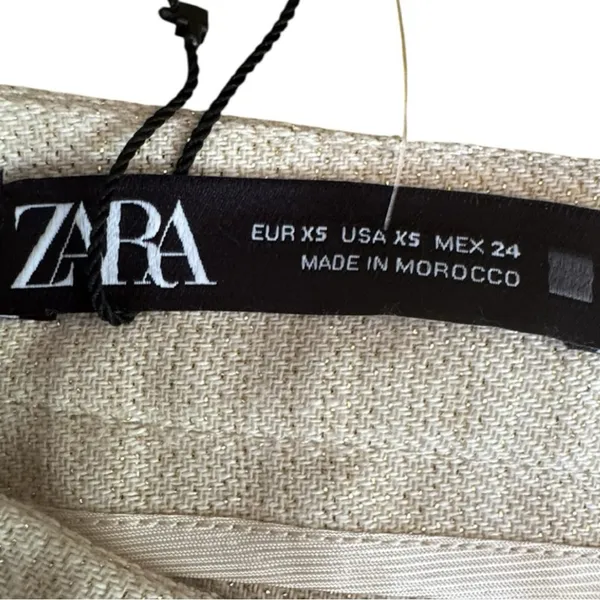 Zara Women's High Waist Pleated Paper Bag Style Shorts XS - Image 3