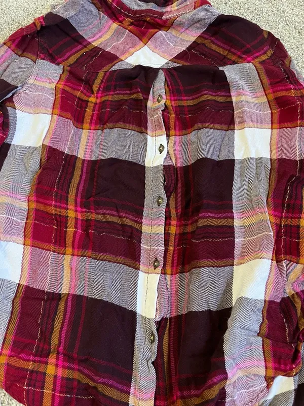 Maurice’s Flannel - Image 5
