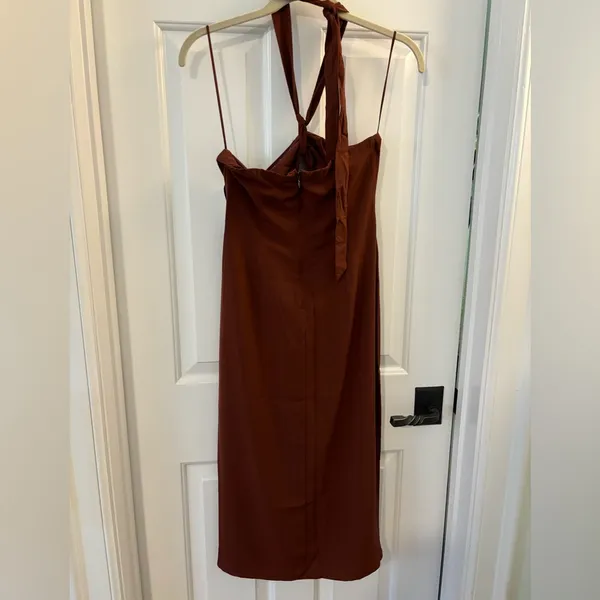 Abercrombie and Fitch Knot-Front Cutout Halter Midi Dress - Image 7