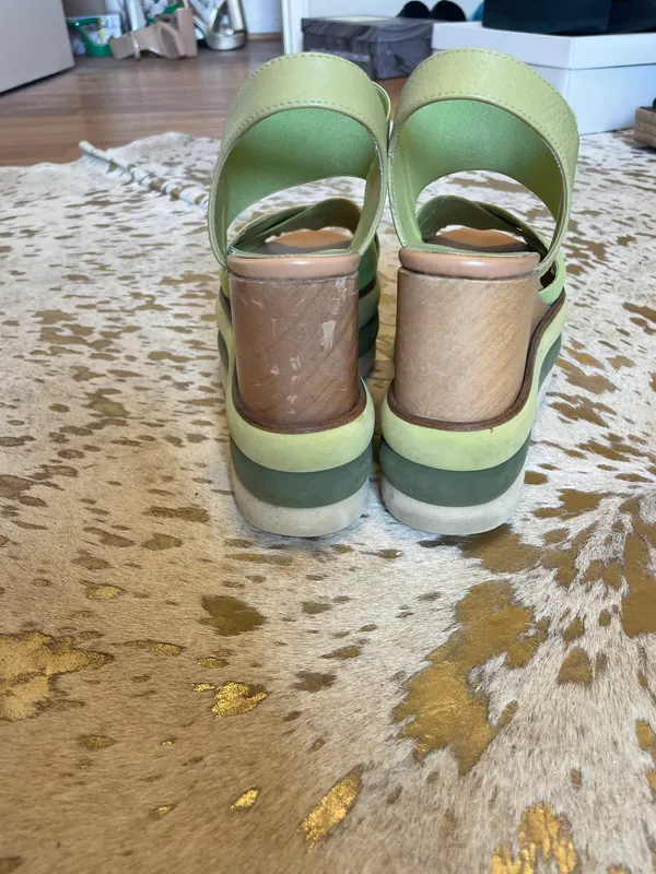 Paloma Barcelo Green Wedges Size 8.5 - Image 3