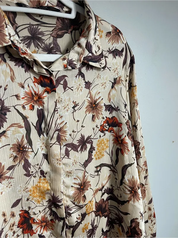 ZARA | Tan Floral Textured Button-Front Blouse Sz XL - Image 3