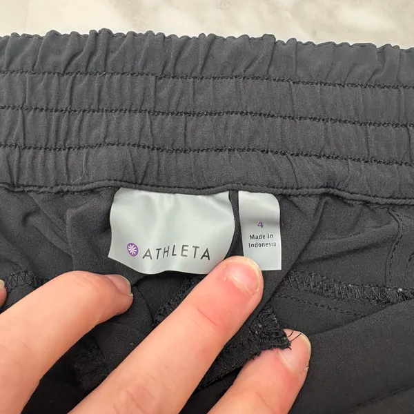 Athleta Black Activewear Shorts Size Women’s 4 - Small - Image 6