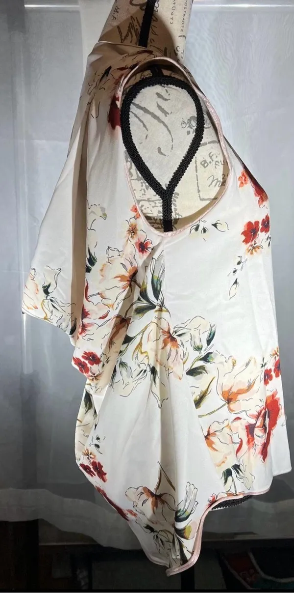 ZARA Women’s Top medium  - Image 2