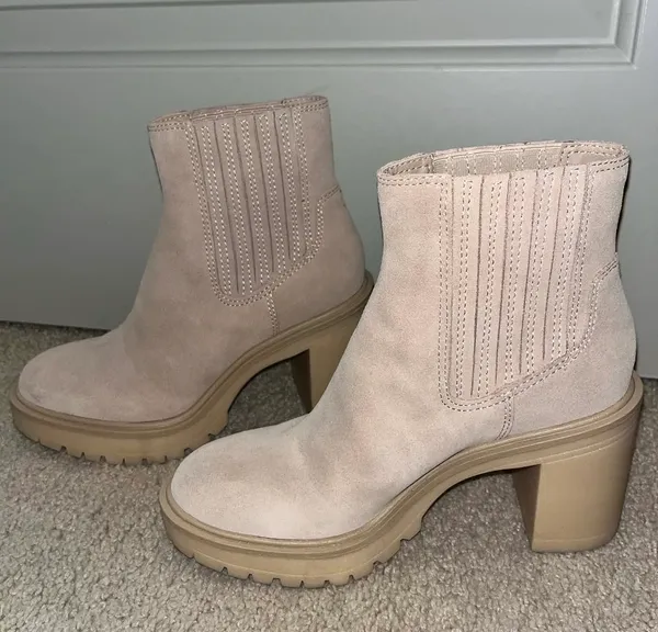 Dolce Vita Booties Tan Size 8 - Image 2