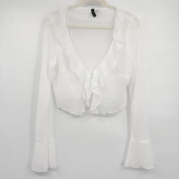 H&M Divided Women White Sheer Ruffle Fairycore Tie Front Crop Top Bolero‎ Size L - Image 2