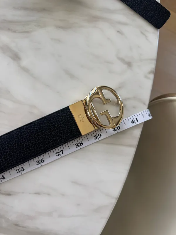 Reversible Gucci Belt - Image 5