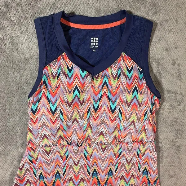 Title Nine Medium Chevron Athletic Dress Multicolor V Neck Built In Bra Pockets - Image 4