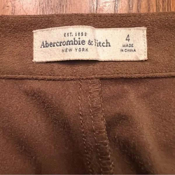 Abercrombie &‎ Fitch Faux Vegan Suede High Rise Ankle Zip Pants Caramel Size 4 - Image 8