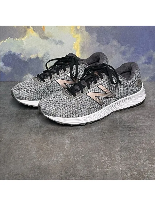 New Balance Fresh Foam Arishi Women's Gray Sneakers Size 8B - Image 5