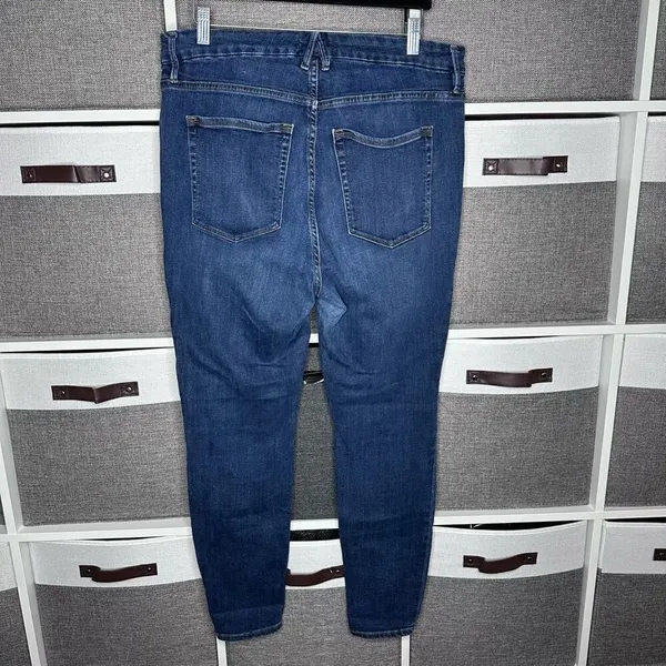 Good American Good Legs Jeans Size 18 - Image 4