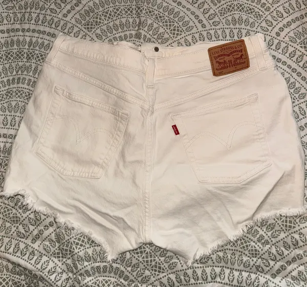 Levi’s Shorts - Image 2