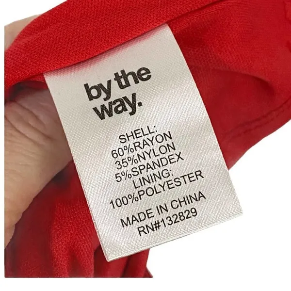 by the way. Red Strapless Dres Size M - Image 6