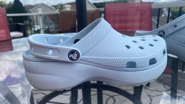 Crocs Blue Iconic Comfort Platform - Image 2
