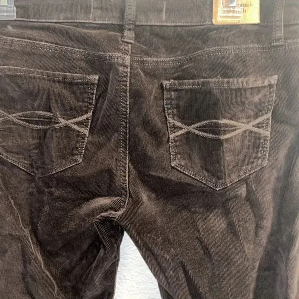 ✨A&F Corduroy Brown Sz 6 Pants✨ - Image 4