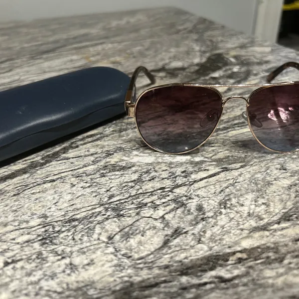 Gold Aviator Sunglasses with Case - Image 3