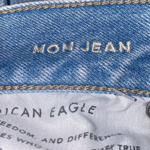 ✨American Eagle AE Destroyed Mom Jeans✨ - Image 9