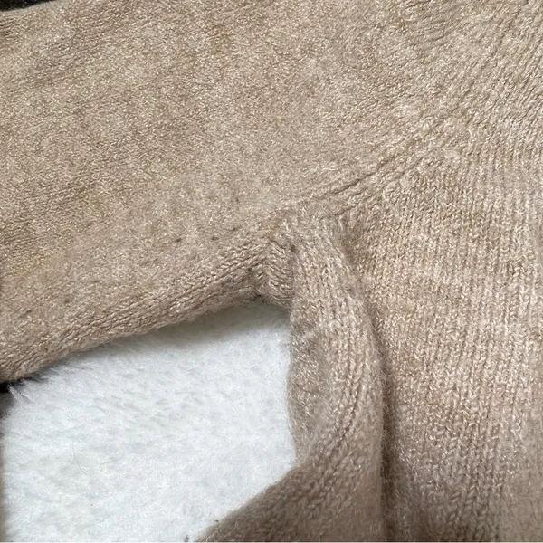 Old Navy Tan Knit Button Front Cardigan - Image 7