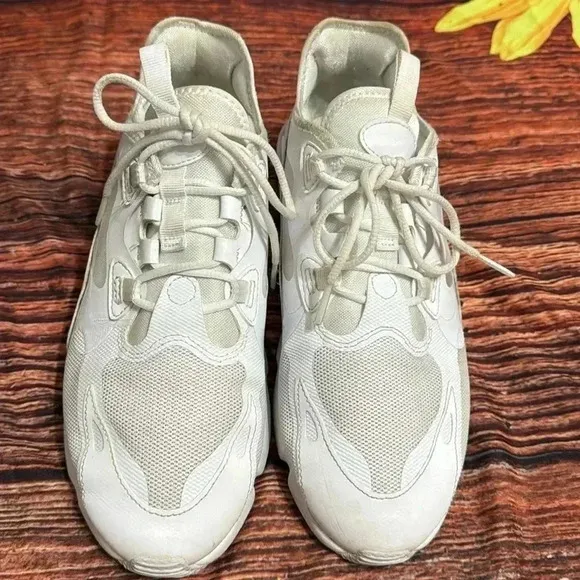 Nike Air Max Size 8​ - Image 2