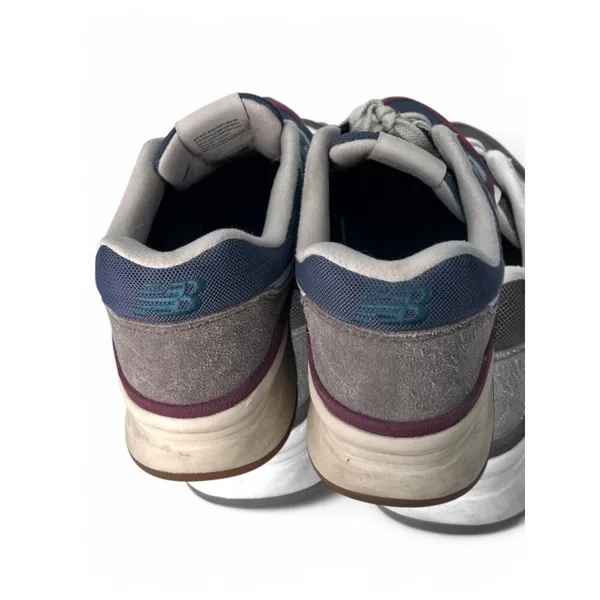 New Balance 997H Sneaker Men 9.5/ Women 11 Suede Classic Runners Shoe - Image 3
