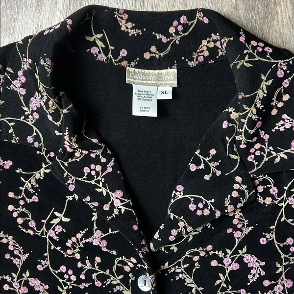Coldwater Creek Floral Black and Pink Top Size XL - Image 3