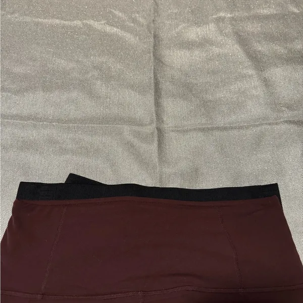 Gymshark Black Leggings for Active Performance - Image 5