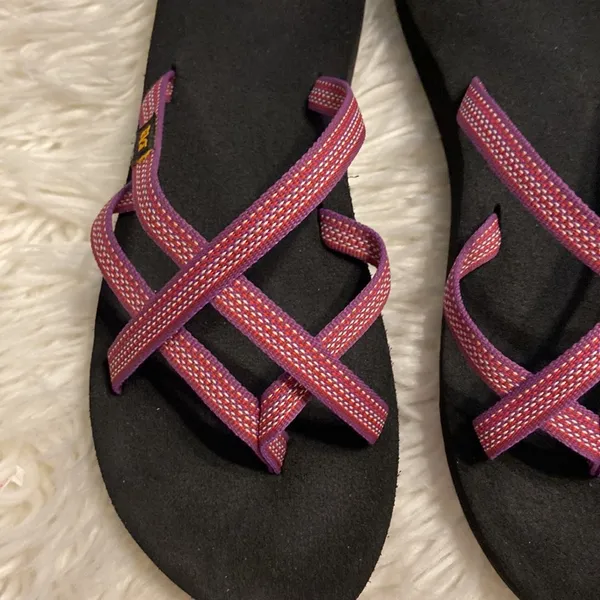 TEVA Sandals size 9 excellent condition please see all pictures - Image 4