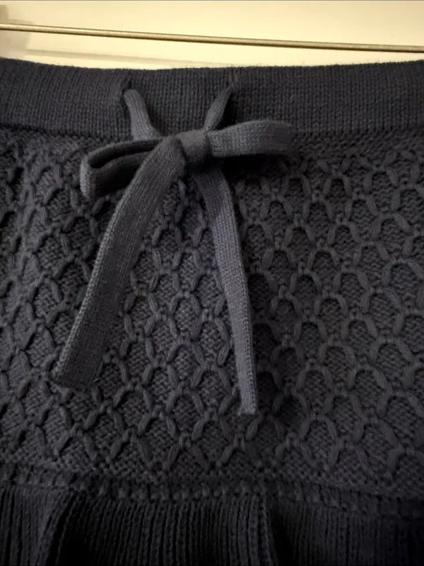 Millie Bobby Brown Navy Knit Tie-Front Ruffle Mini Skirt Soft Perfect Fit XXS - Image 5