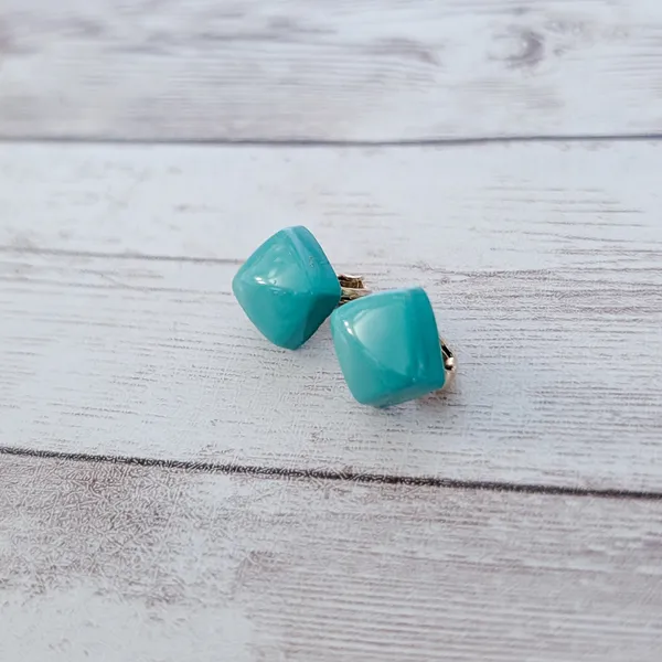 Vintage Clip On Earrings Dainty Turquoise Tone 5/8" - Image 2
