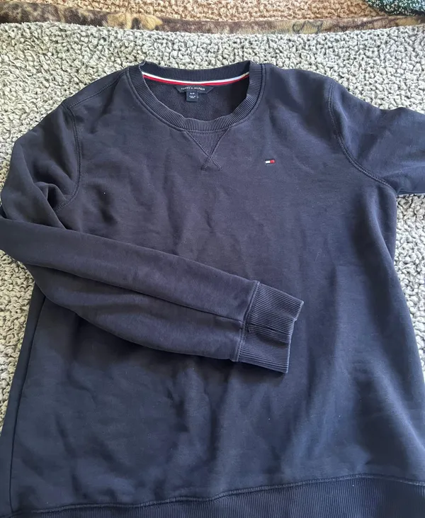 Crewneck - Image 3