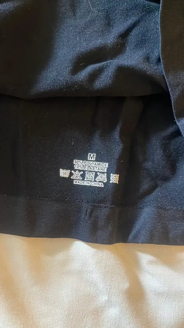 Long Sleeve Size M - Image 2