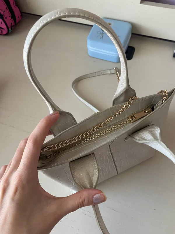 NWT MINI CITY CROSSBODY BAG- Fawn - Image 5