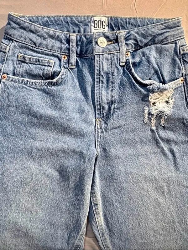 💥BDG Urban Outfitters Straight Skinny Ankle Distressed Light Wash Jeans 27💛 - Image 5