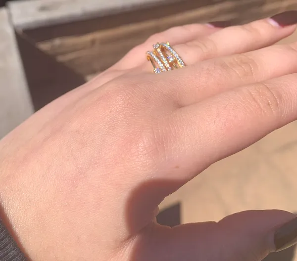 Crystal Gold Fashion Ring - Image 2