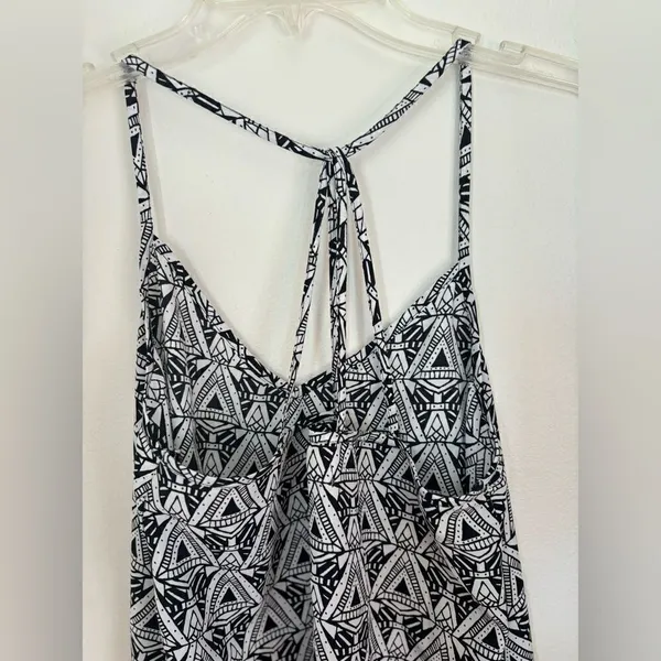Abercrombie & Fitch Black White Geometric Print Tank Small Strappy Back Detail - Image 4