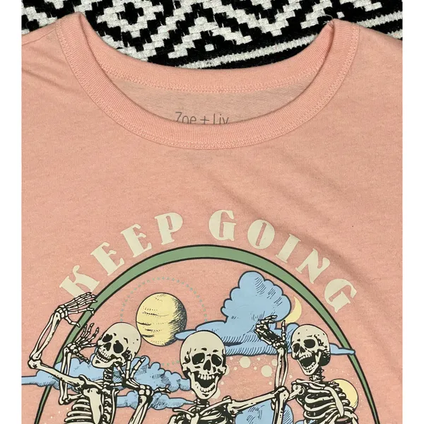 Zoe + Liv Peach Keep Going Skull Tee - Image 7