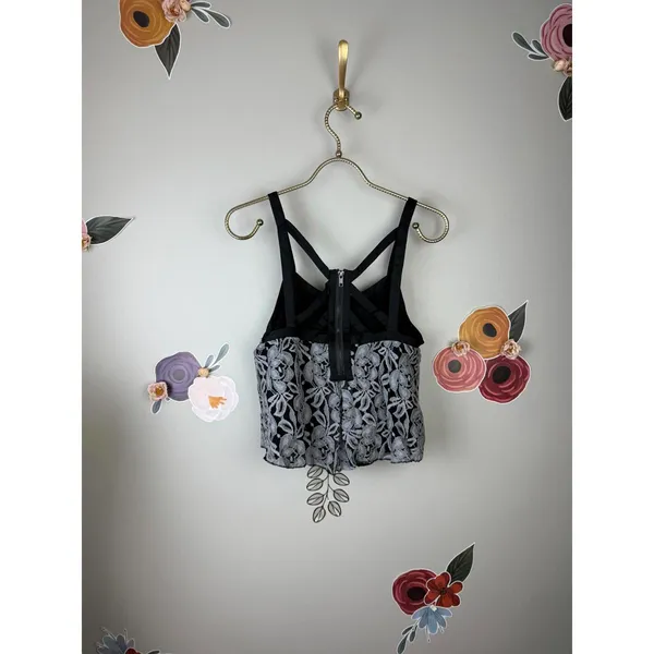 Free People Black and Gray Cropped Lace Swing Sleeveless Tank - Size - XS - Image 3