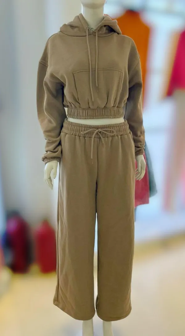 ZARA Long Sleeve Sweatsuit Set With Hoodie And Wide Legs Size XS - Image 2