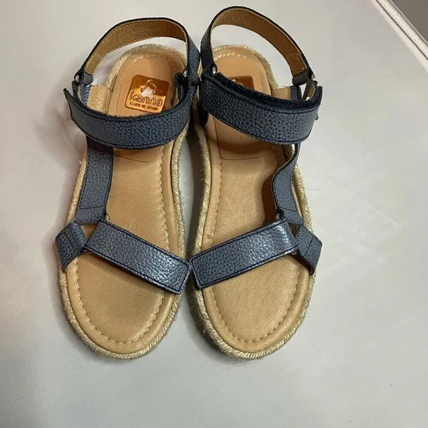 Kanna‎ Sandals Size 8 - Image 2