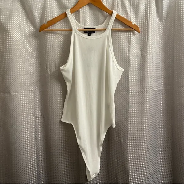 Danielle Bernstein White Ribbed Bodysuit Large - Image 8