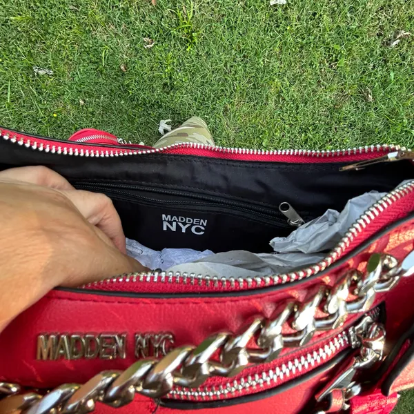 NWOT Madden NYC Red shoulder bag and crossbody - Image 9