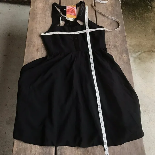 Lulu's YA Los‎ Angeles Silk Little Black Dress Caged Neck Cocktail NWT Small - Image 5